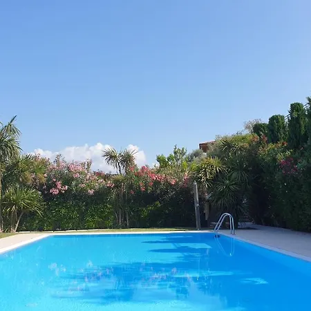 La Tortuga * Torri Del Benaco